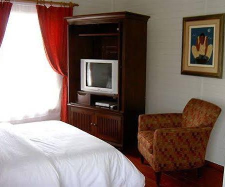 Victoria Fields Hotel & Resort La Barra Esterno foto