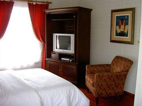 Victoria Fields Hotel & Resort La Barra Esterno foto